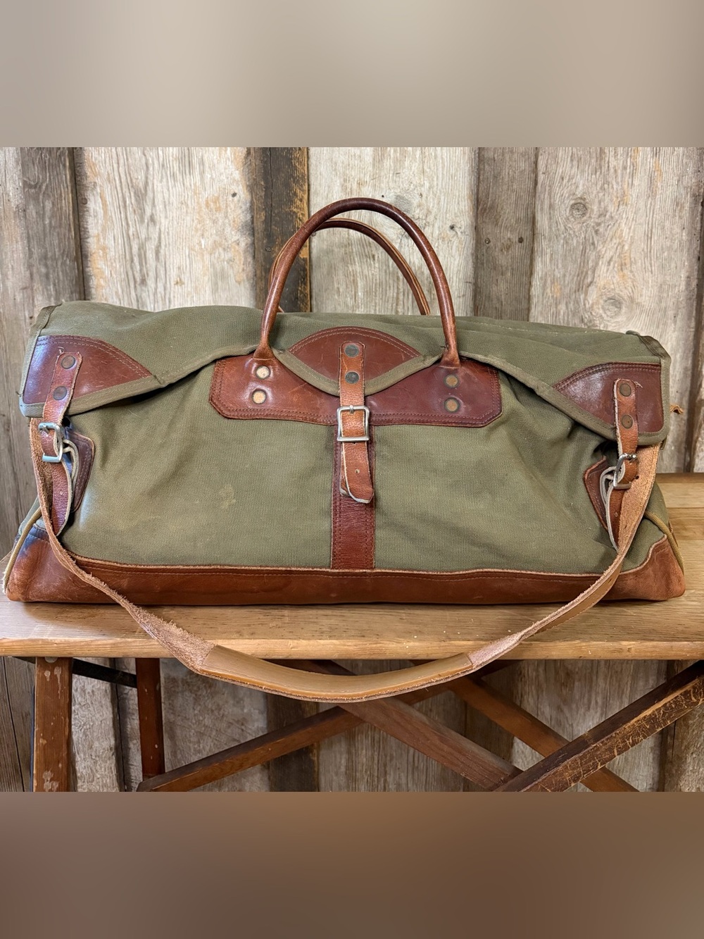 VTG GOKEY’S Large Battenkill Leather and Canvas Weekend Duffel Travel Bag